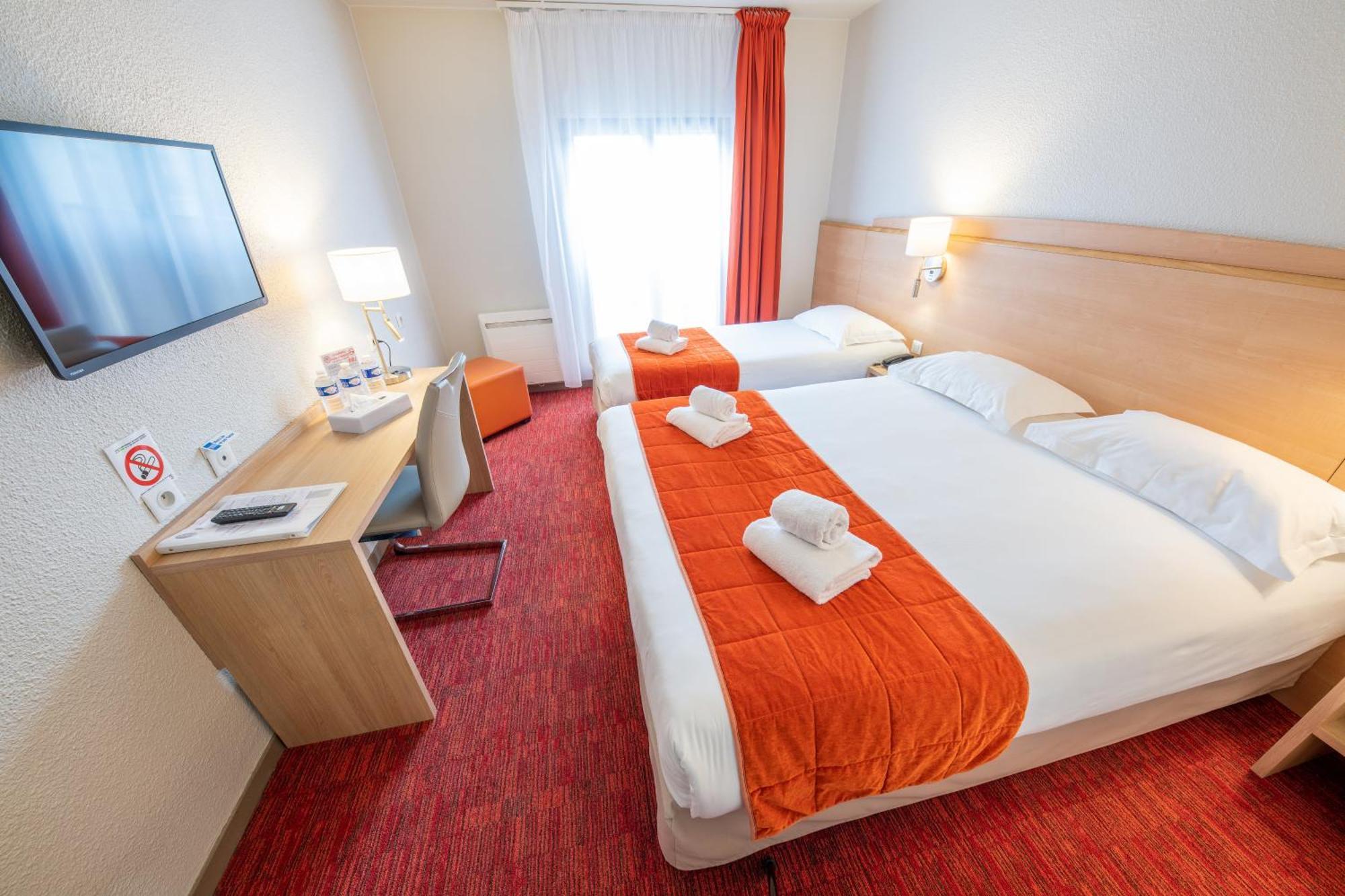 Hotel Saint Laurent Nogent-sur-Seine Zimmer foto