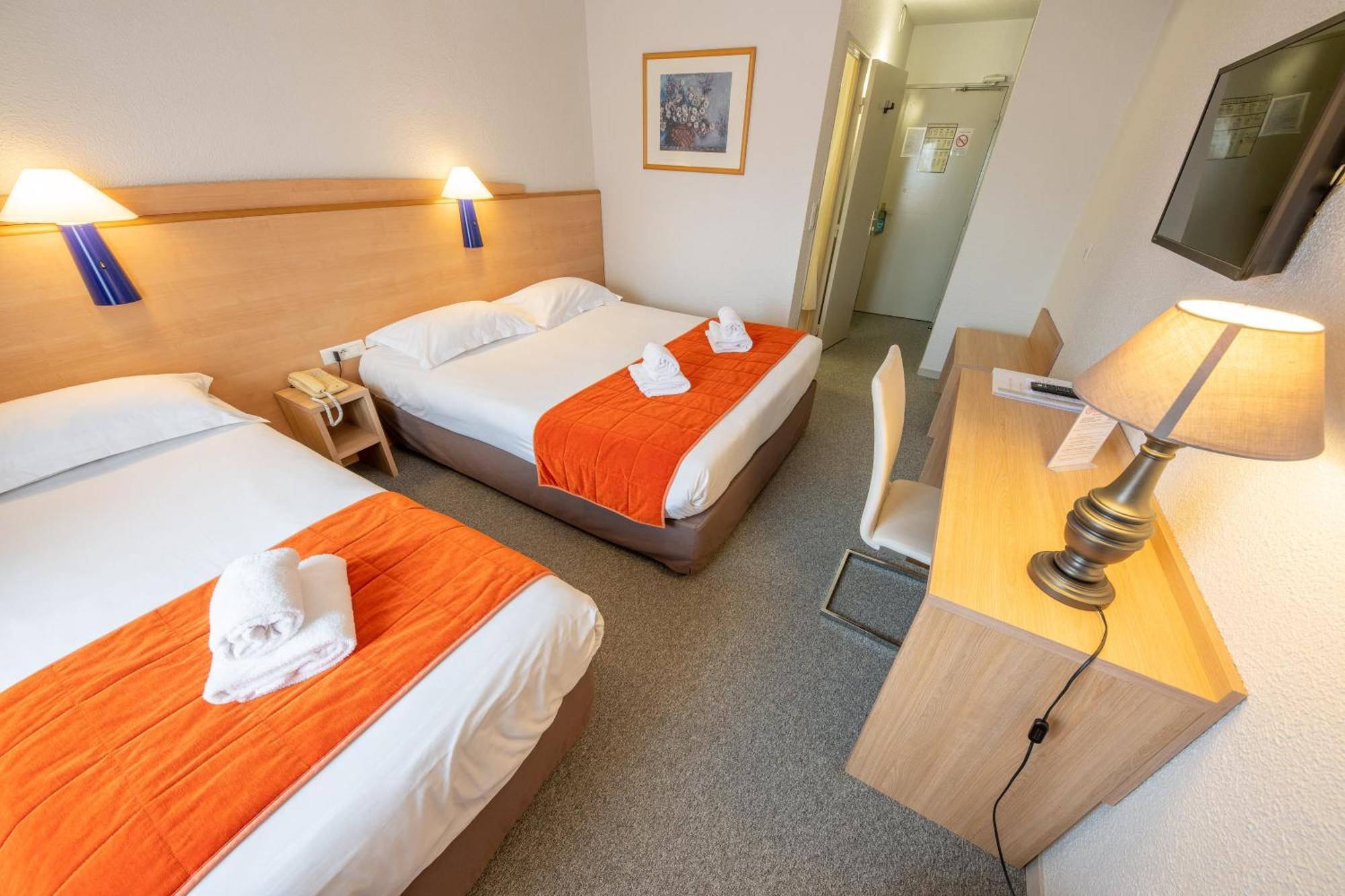 Hotel Saint Laurent Nogent-sur-Seine Zimmer foto